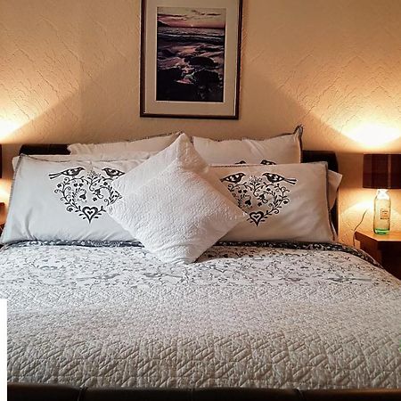 Bed and Breakfast Doric House Инвернесс Экстерьер фото